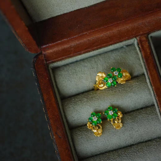 龢盒原创 18k金镶翡翠钻石花戒指/耳钉 商品图0