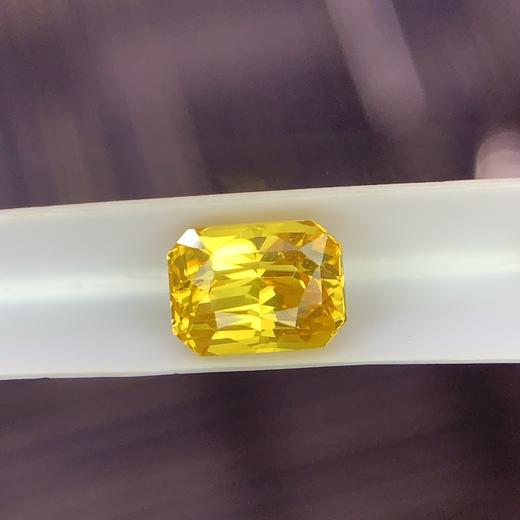 1.64ct 黄蓝宝裸石 商品图6