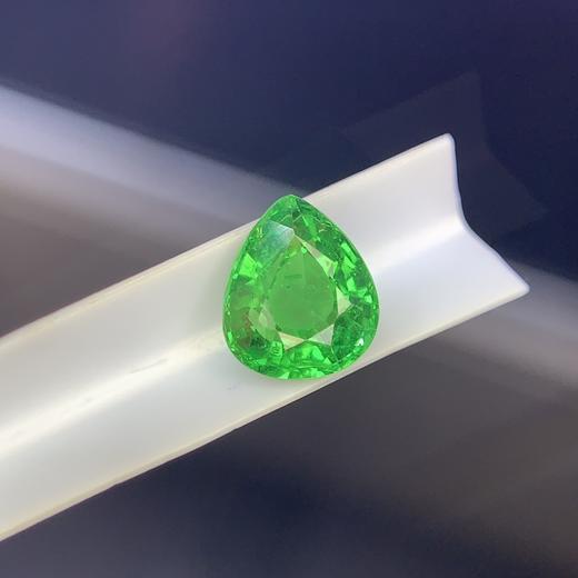 1.51ct 沙弗莱裸石 商品图1