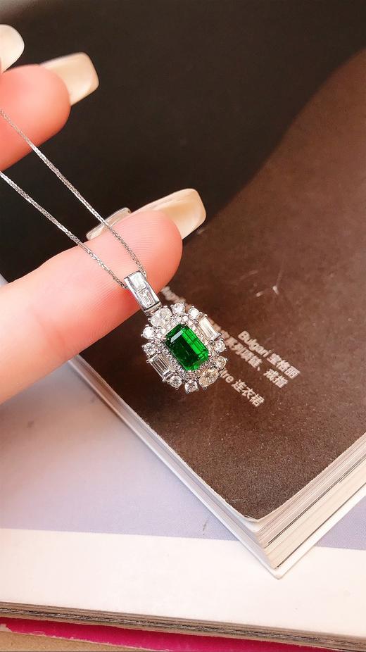 0.79ct 祖母绿锁骨链 商品图4