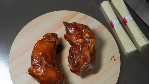 远谷秘制熟猪蹄1000g 商品图0
