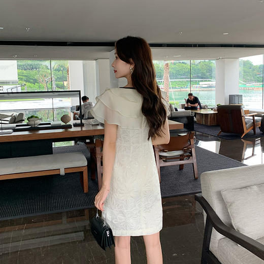 [奢姿轻奢系列]亮片绣花连衣裙大码女装夏季新款胖妹妹荷叶边裙子8942890078 商品图3