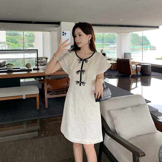 [奢姿轻奢系列]亮片绣花连衣裙大码女装夏季新款胖妹妹荷叶边裙子8942890078 商品图0