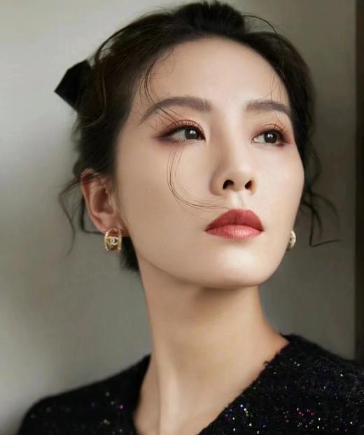 正装正Pin海的女儿𝐂𝐋香奈～新款四色眼影盘 商品图11