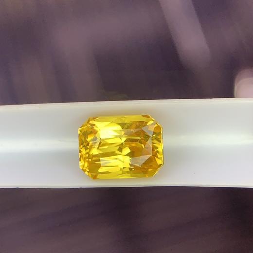 1.64ct 黄蓝宝裸石 商品图3