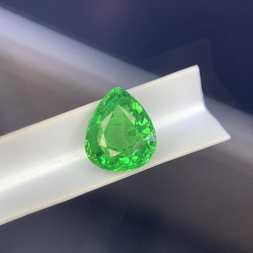 1.51ct 沙弗莱裸石 商品图4