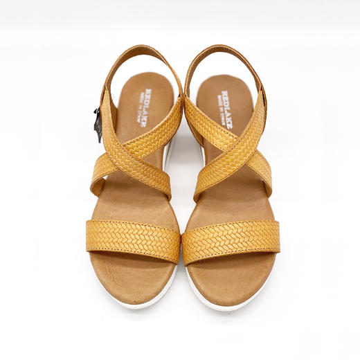 断码特价38码——西班牙原产时尚超舒适轻便女士皮凉鞋N975黄色（超轻款） 商品图3