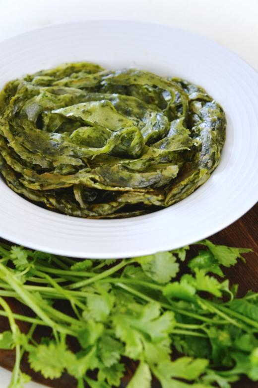 🌻【层层酥香】粮全其美香菜饼4袋：❗❗专为香菜爱好者定制的美食，凭借其独特的口感和精心的食材配比 商品图4