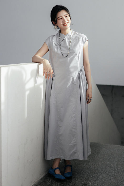 绽放478朵【黑白灰系列·韵姐儿】长绒棉新中式分割短袖连衣裙 商品图5