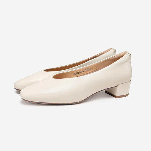 【静音系列】千百度中跟羊皮单鞋女秋季裸色小香风晚晚鞋A24482702 商品图1