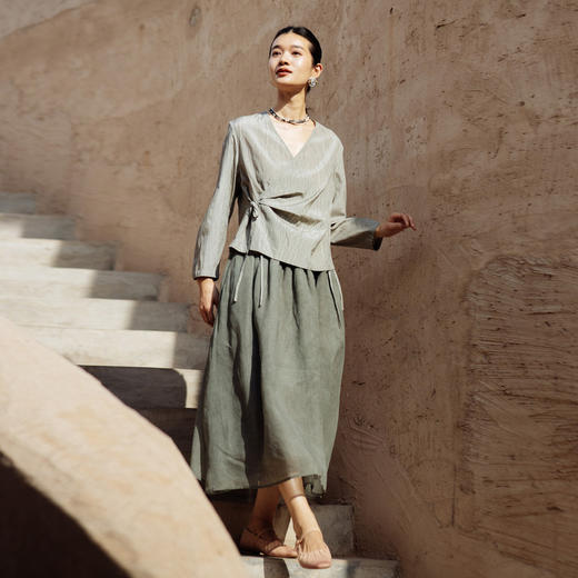 绽放458朵【黑白灰系列·轻烟】桑蚕丝轻薄纱裙全腰松紧半身长裙 商品图0