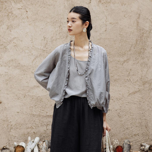绽放464-385朵【黑白灰系列·木耳】丝绵花边长袖防晒小衫吊带 商品图1