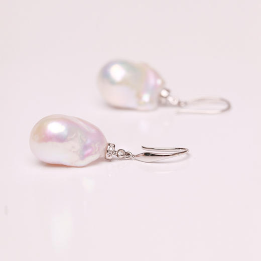 美裕 925银淡水珍珠耳钩 异形珠 108411W 商品图3