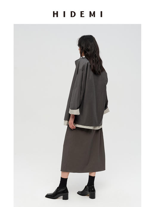 HIDEMI 极简做旧水洗棉堆堆领口袋廓形感衬衫 雾霾灰蓝/炭灰色 商品图1