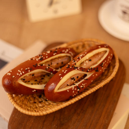 黑胡椒热狗碱水 商品图0