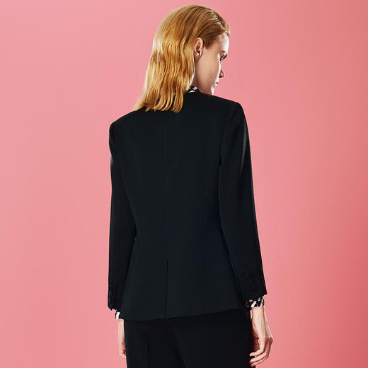 EITIE爱特爱优雅气质通勤干练收腰西装外套秋季新款7903605 商品图4