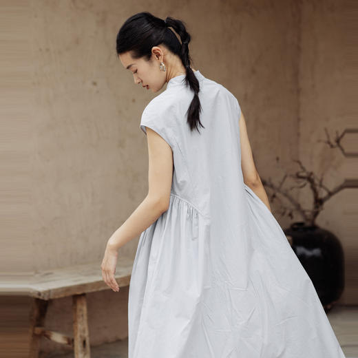 绽放478朵【黑白灰系列·韵姐儿】长绒棉新中式分割短袖连衣裙 商品图3