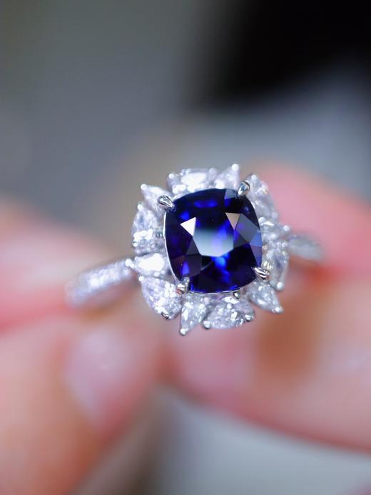 1.40ct 蓝宝石戒指 商品图0