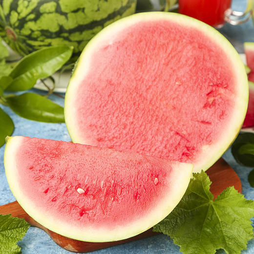 【香甜多汁！皮薄肉厚】云南麒麟西瓜4/5斤整个新鲜应季沙瓤大甜瓜非美都黑美人西瓜，口感脆爽，肉质鲜嫩，满口的果香。ry 商品图3