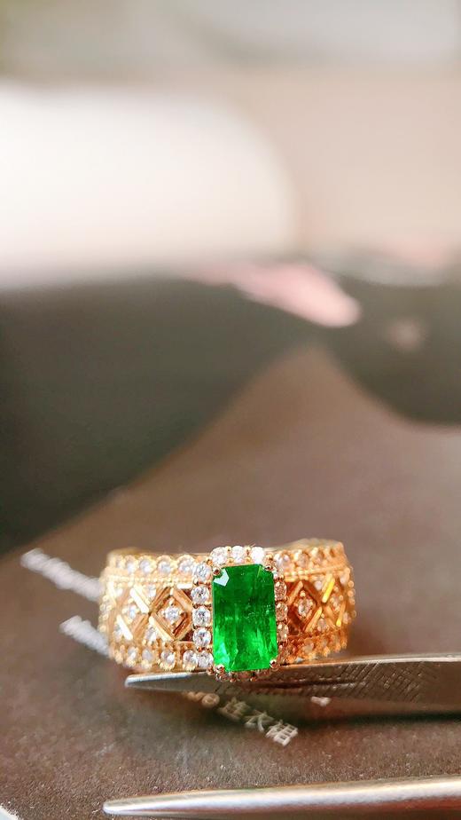 0.64ct 祖母绿戒指 商品图0