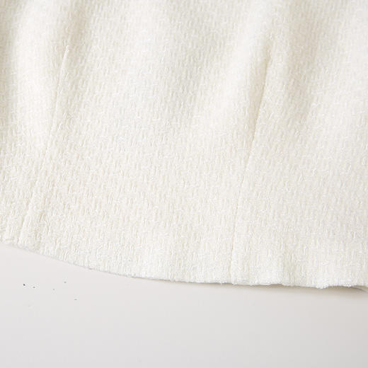 VIMAGE纬漫纪舒适弹力修身气质背心打底秋新款V2213807 商品图4