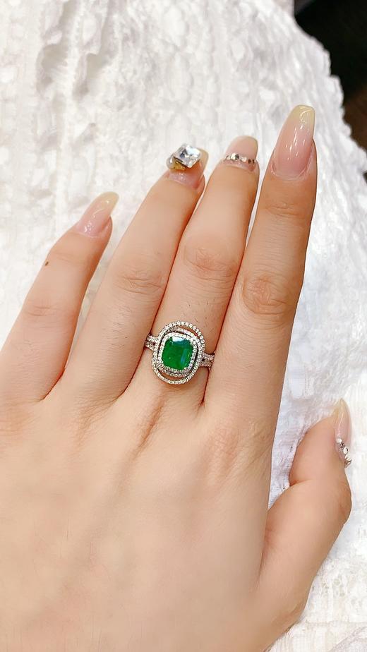 1.68ct 祖母绿戒指 商品图6