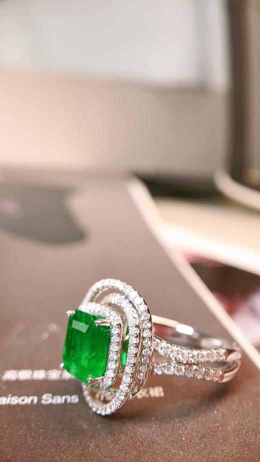 1.68ct 祖母绿戒指 商品图1