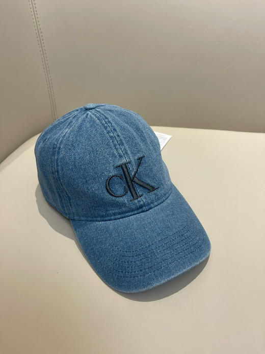 CK鸭舌帽 男女款 商品图8
