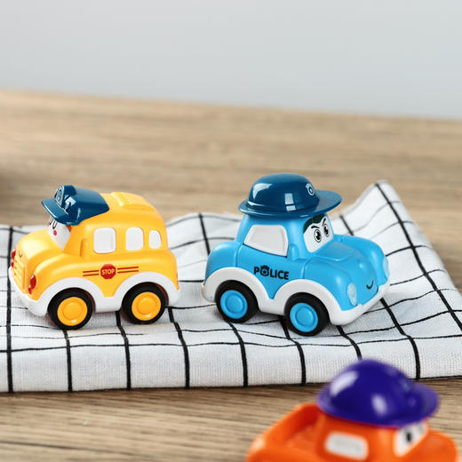 汽车总动员，新鲜芒果与百利脆脆片夹心，有进口动物淡奶油和混合乳脂奶油可选 商品图3