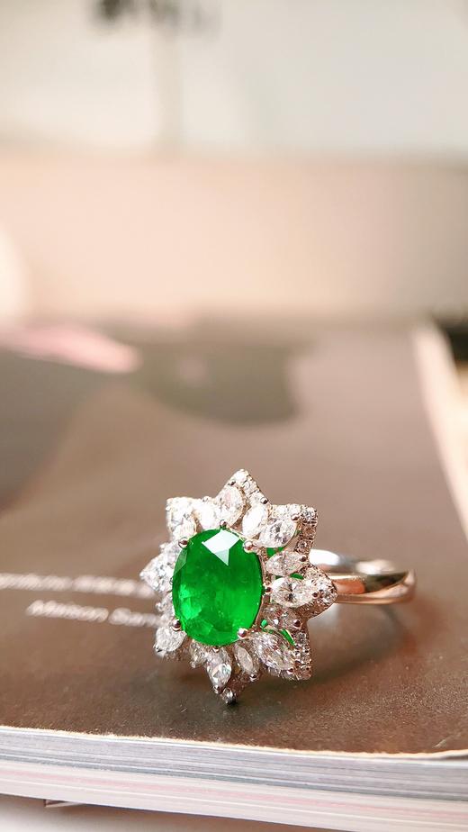 1.04ct 祖母绿戒指 商品图0