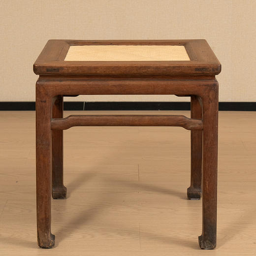 清早期 黄花梨束腰罗锅枨马蹄腿方凳 商品图4