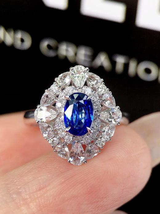 1.15ct 4.0g 蓝宝石戒指 商品图0
