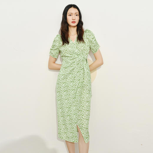 【商场同款】伊芙丽薄荷漫波碎花连衣裙1F4491001 商品图0