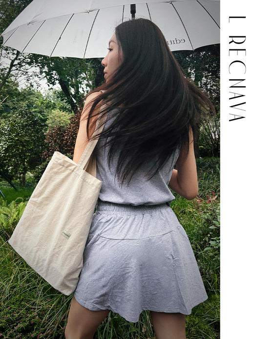 【100%棉 原浆无染色】大容量休闲单肩帆布袋 耐用环保运动包 松弛感神器 商品图5