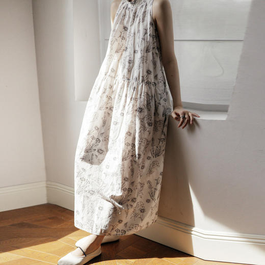 * 绽放466朵【黑白灰系列·夏花】汉麻棉铅笔风花卉无袖背心连衣裙 商品图3