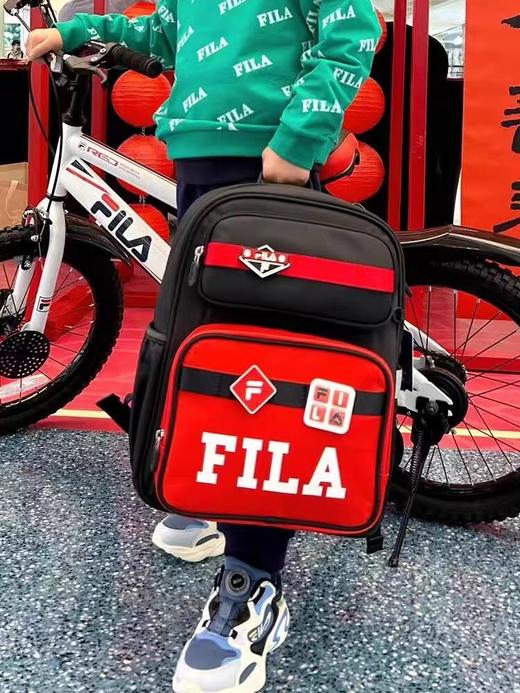 点此购买 斐乐FILA3～6年级学生书包 st 292444 商品图7