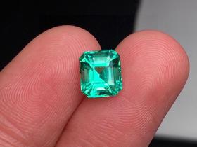 1.54ct 祖母绿裸石