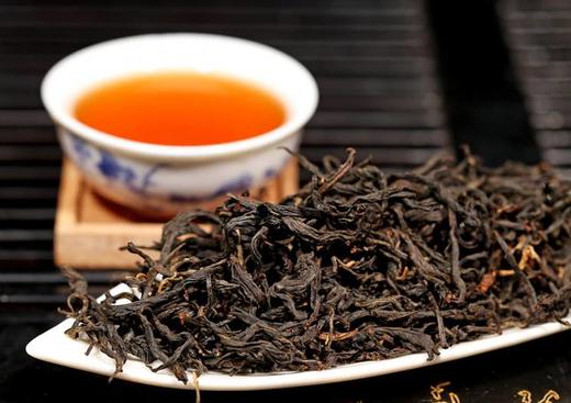 云南蝴蝶谷古树茶茶饼 商品图1