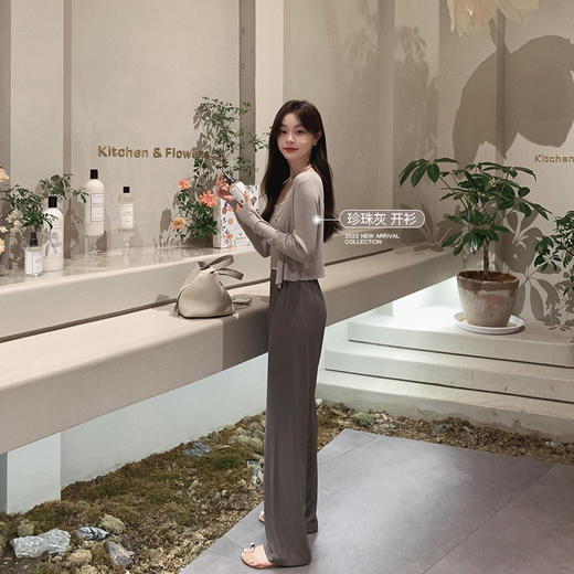 金蘑菇菇【冷萃两件套】防晒小开吊带两件套空调衫 商品图3