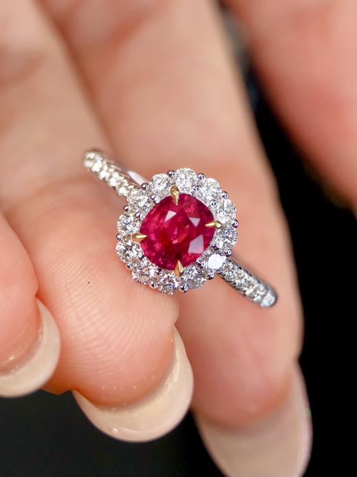 1.05ct 3.34g 红宝石戒指 商品图1