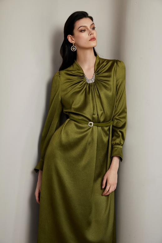 SAFICOO 优雅女人宽松小A版 遮肉显瘦连衣裙 商品图1