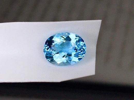 2.05ct 海蓝宝裸石 商品图3