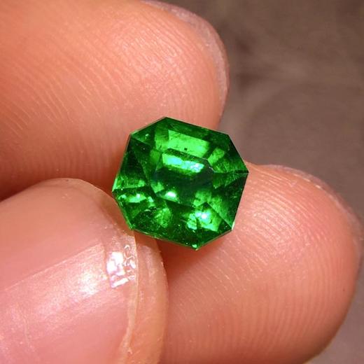 1.45ct 祖母绿裸石 商品图2