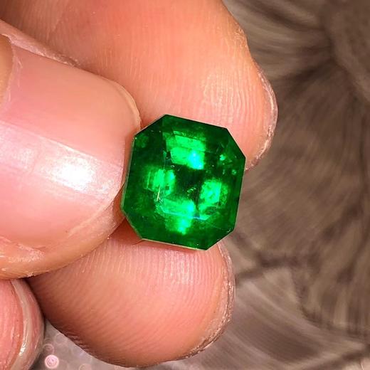 2.14ct 祖母绿裸石 商品图2
