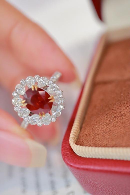 2.15ct 红宝石戒指 商品图1