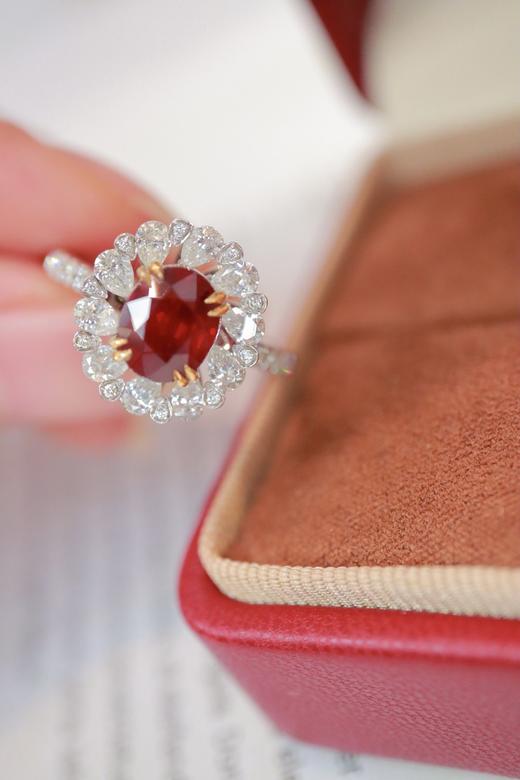 2.15ct 红宝石戒指 商品图0