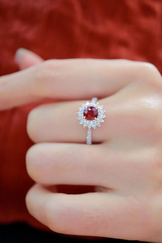 1.1ct 红宝石戒指 商品图6
