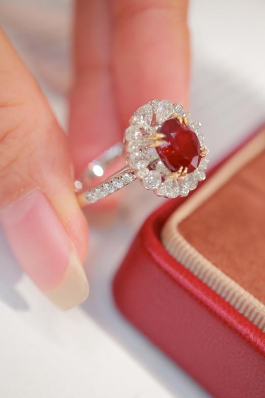 2.15ct 红宝石戒指 商品图2