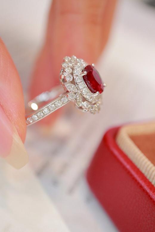 1.06ct 红宝石戒指 商品图3