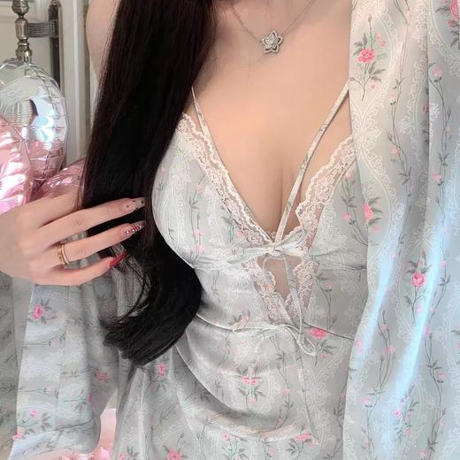 【超美❗️纯欲风性感蕾丝吊带】轻盈亲肤，仙气飘飘睡衣女冰丝薄款睡裙睡袍丝绸新款家居服套装 商品图0